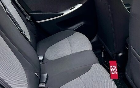 Hyundai Solaris II рестайлинг, 2011 год, 620 000 рублей, 14 фотография