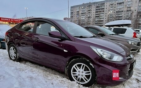 Hyundai Solaris II рестайлинг, 2011 год, 620 000 рублей, 9 фотография