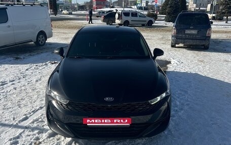 KIA K5, 2021 год, 2 600 000 рублей, 2 фотография