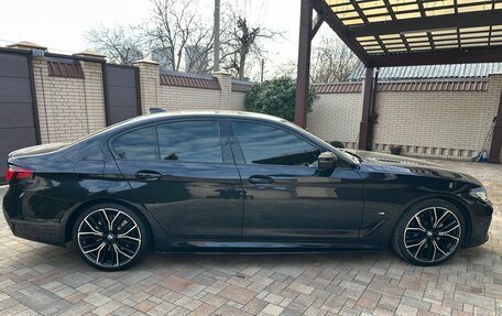 BMW 5 серия, 2022 год, 6 600 000 рублей, 6 фотография