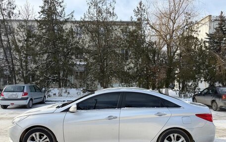 Hyundai Sonata VI, 2010 год, 1 050 000 рублей, 3 фотография
