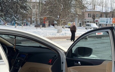 Hyundai Sonata VI, 2010 год, 1 050 000 рублей, 9 фотография