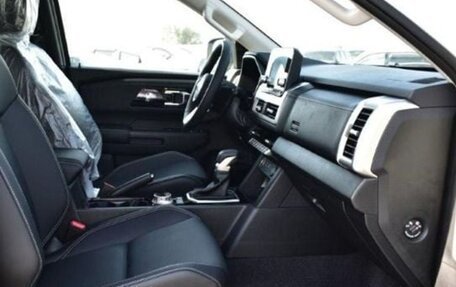 Mitsubishi L200, 2025 год, 4 450 000 рублей, 8 фотография