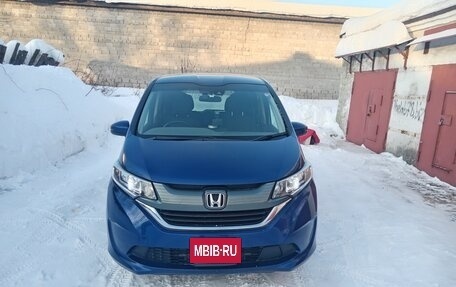 Honda Freed II, 2019 год, 1 650 000 рублей, 3 фотография