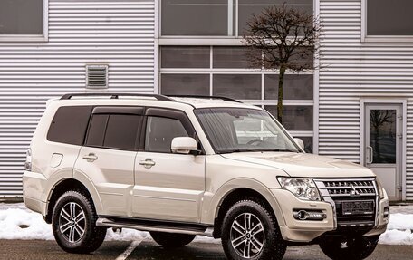 Mitsubishi Pajero IV, 2019 год, 2 455 000 рублей, 3 фотография