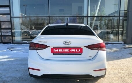 Hyundai Solaris II рестайлинг, 2018 год, 1 330 000 рублей, 8 фотография