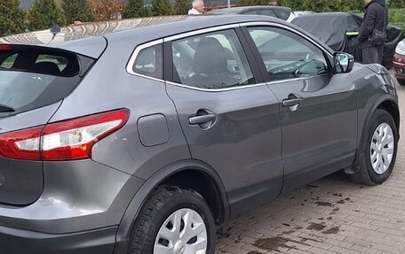 Nissan Qashqai, 2016 год, 2 000 000 рублей, 5 фотография