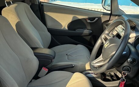 Honda Fit III, 2009 год, 680 000 рублей, 10 фотография