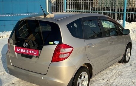 Honda Fit III, 2009 год, 680 000 рублей, 6 фотография