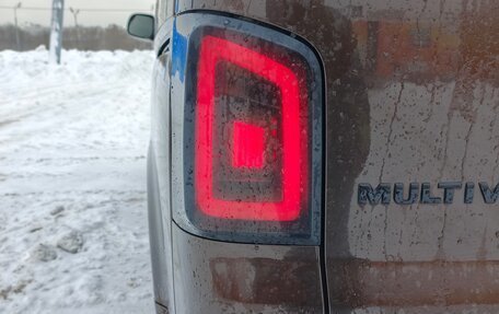 Volkswagen Multivan T5, 2011 год, 2 100 000 рублей, 12 фотография