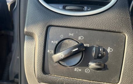 Ford Focus II рестайлинг, 2011 год, 460 000 рублей, 18 фотография