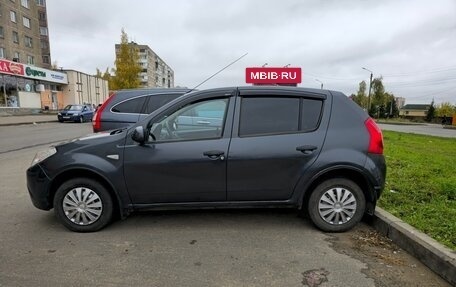 Renault Sandero I, 2011 год, 560 000 рублей, 2 фотография