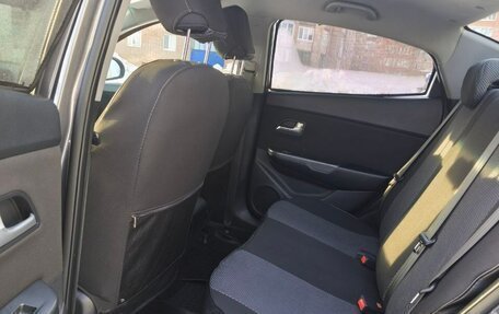 KIA Rio III рестайлинг, 2014 год, 920 000 рублей, 5 фотография