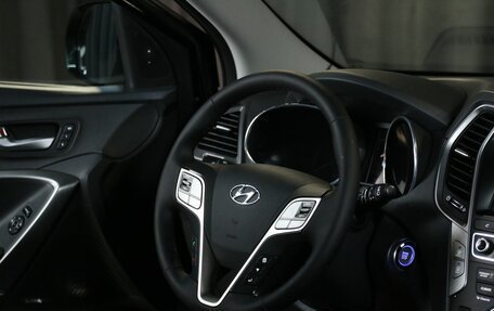 Hyundai Santa Fe III рестайлинг, 2017 год, 2 249 000 рублей, 15 фотография