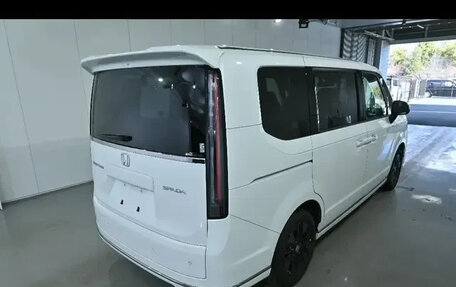 Honda Stepwgn, 2022 год, 2 634 000 рублей, 4 фотография