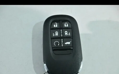 Honda Stepwgn, 2022 год, 2 634 000 рублей, 12 фотография