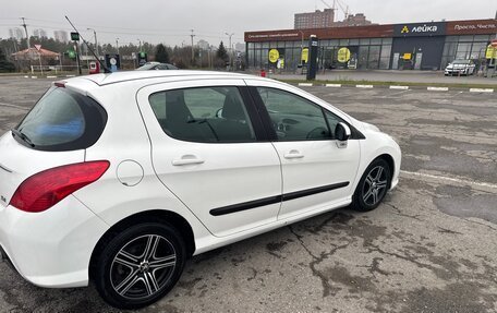 Peugeot 308 II, 2011 год, 399 999 рублей, 1 фотография