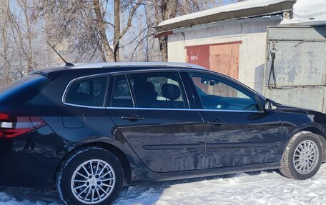 Renault Laguna III рестайлинг, 2012 год, 845 000 рублей, 1 фотография