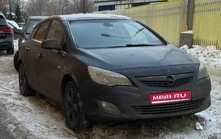Opel Astra J, 2011 год, 650 000 рублей, 1 фотография