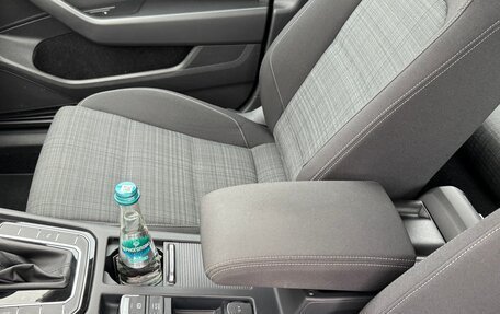 Volkswagen Passat B8 рестайлинг, 2020 год, 2 550 000 рублей, 19 фотография