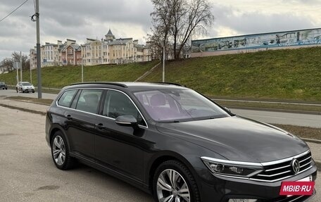 Volkswagen Passat B8 рестайлинг, 2020 год, 2 550 000 рублей, 5 фотография