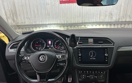 Volkswagen Tiguan II, 2018 год, 2 950 000 рублей, 12 фотография