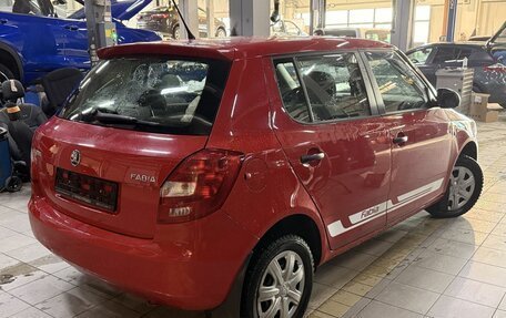 Skoda Fabia II, 2013 год, 599 000 рублей, 2 фотография