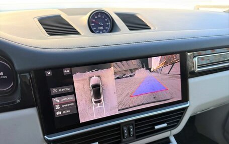 Porsche Cayenne III, 2021 год, 10 899 000 рублей, 12 фотография