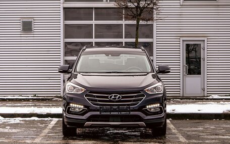 Hyundai Santa Fe III рестайлинг, 2018 год, 1 855 000 рублей, 2 фотография