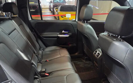 Mercedes-Benz GLB, 2023 год, 3 750 000 рублей, 18 фотография