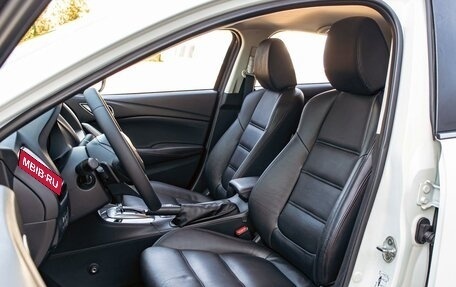 Mazda 6, 2015 год, 1 455 000 рублей, 11 фотография