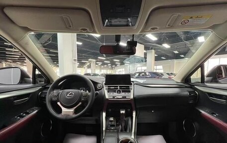 Lexus NX I, 2021 год, 2 830 000 рублей, 6 фотография