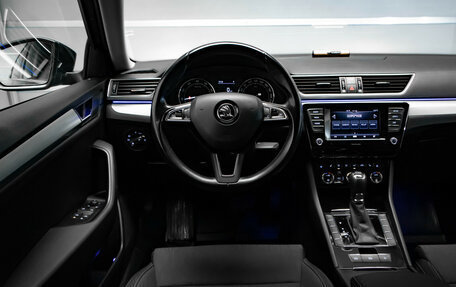 Skoda Superb III рестайлинг, 2018 год, 2 250 000 рублей, 9 фотография