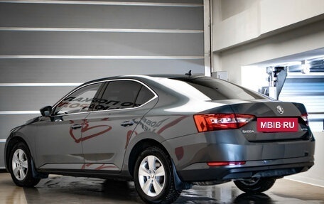 Skoda Superb III рестайлинг, 2018 год, 2 250 000 рублей, 6 фотография