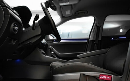 Skoda Superb III рестайлинг, 2018 год, 2 250 000 рублей, 26 фотография