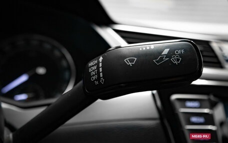 Skoda Superb III рестайлинг, 2018 год, 2 250 000 рублей, 16 фотография