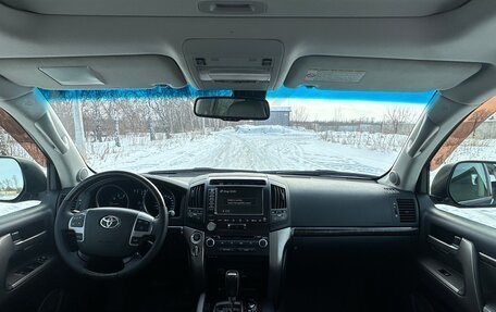 Toyota Land Cruiser 200, 2007 год, 3 199 000 рублей, 8 фотография