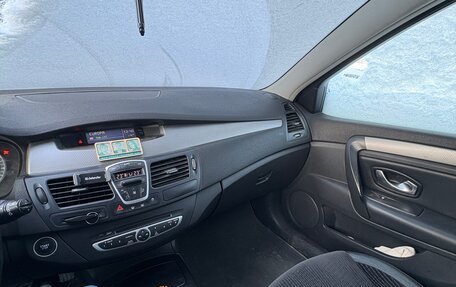 Renault Laguna III рестайлинг, 2008 год, 488 000 рублей, 8 фотография