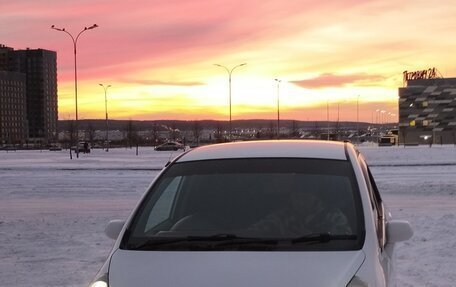 Honda Fit III, 2003 год, 350 000 рублей, 7 фотография