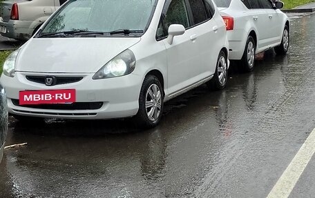 Honda Fit III, 2003 год, 350 000 рублей, 11 фотография