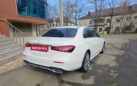 Mercedes-Benz E-Класс, 2021 год, 5 300 000 рублей, 2 фотография