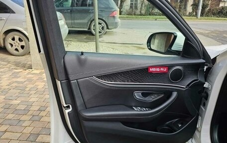 Mercedes-Benz E-Класс, 2021 год, 5 300 000 рублей, 11 фотография
