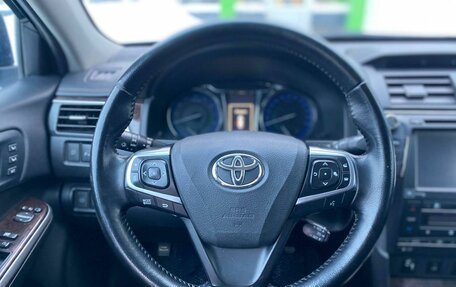 Toyota Camry, 2015 год, 2 100 000 рублей, 12 фотография