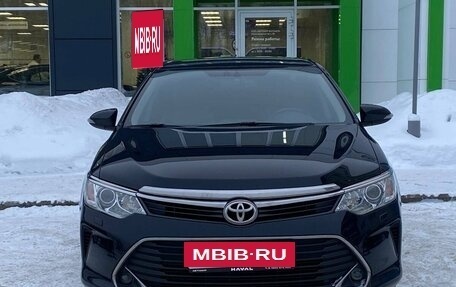 Toyota Camry, 2015 год, 2 100 000 рублей, 2 фотография