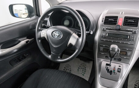 Toyota Auris II, 2008 год, 749 000 рублей, 10 фотография