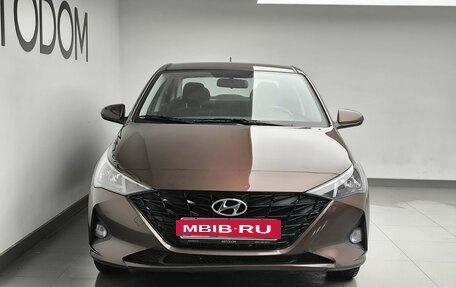 Hyundai Solaris II рестайлинг, 2022 год, 1 790 000 рублей, 2 фотография