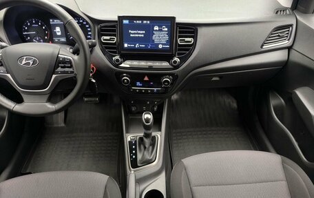 Hyundai Solaris II рестайлинг, 2022 год, 1 790 000 рублей, 8 фотография