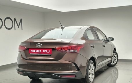 Hyundai Solaris II рестайлинг, 2022 год, 1 790 000 рублей, 4 фотография