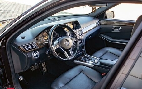 Mercedes-Benz E-Класс, 2013 год, 1 545 000 рублей, 13 фотография