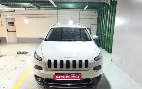 Jeep Cherokee, 2014 год, 1 750 000 рублей, 2 фотография